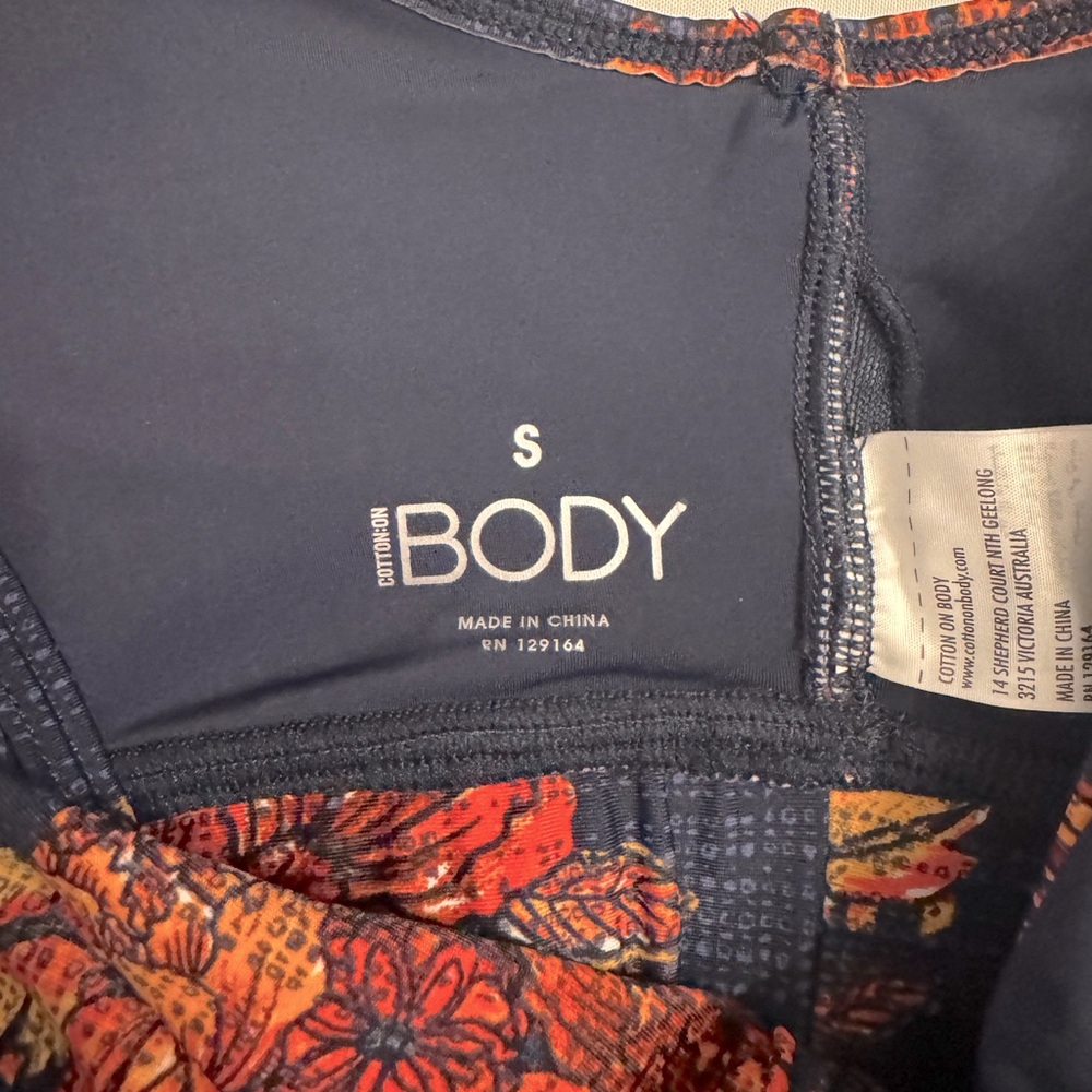 Cotton On Body Sports Bra (NWOT) - Picture 3 of 3